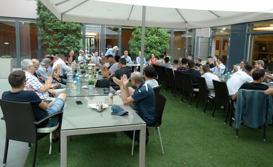 19449379_1579259698759239_497729158_o